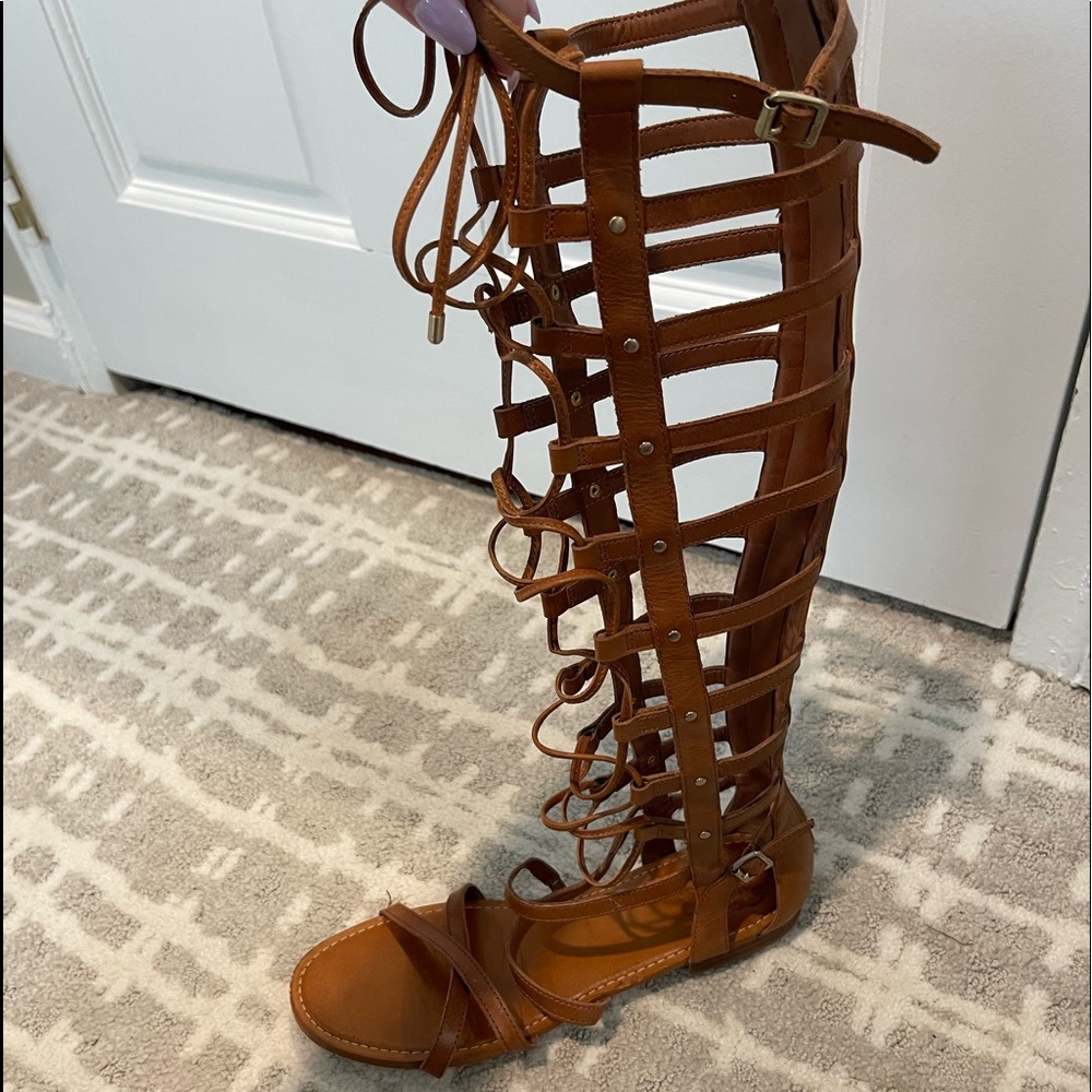 Vince Camuto Gladiator Sandals